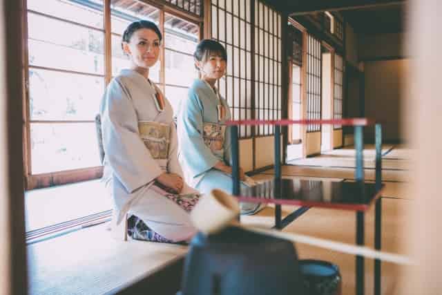 茶道教室 講師からメッセージ | 初心者でも楽しく学べるシューレ茶道教室